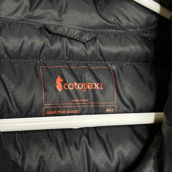 SOLD Cotopaxi Fuego Down Vest - Picture 6 of 6